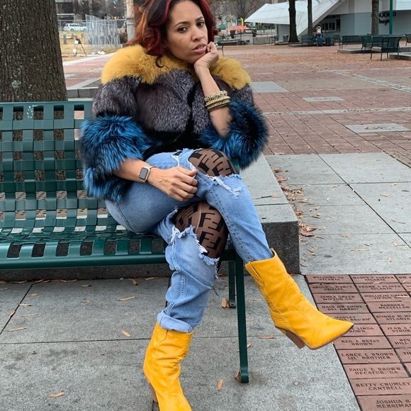 Meet your Posher, Haniyah - Picture 4 of 4